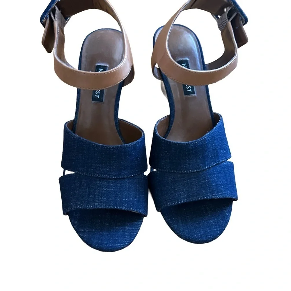 Nine West 3 Inch Heel, Open Toe Sandals. Size 8